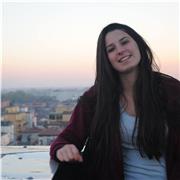 Studentessa laureata in Lingue offre ripetizioni e conversazione